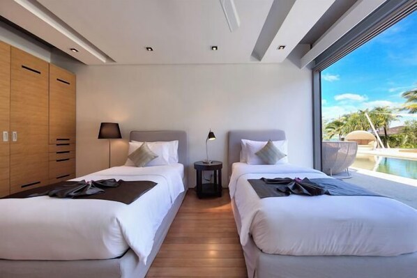 Cribs/infant beds - Villa Essenza (Takua Thung)