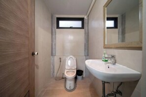 Bathroom - Modern Industrial Style 6 Bedroom Private Pool Villa in Bang Tao, Phuket (Phuket)