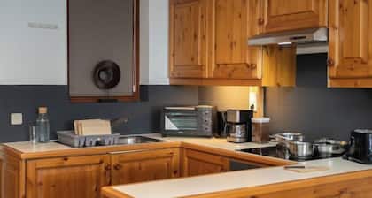 Luxescape-No 2306-Traumaussicht-Ski & Wandergebiet-Paragleiten-Langlauf-Parkplatz