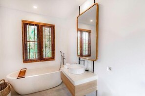 Room - Villa Elora Canggu (Bali)