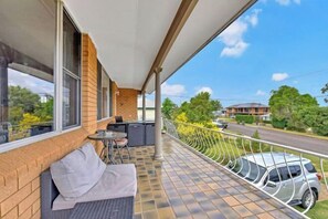 View from property - Coal d' Vine Entertainer - Cessnock NSW (Cessnock)
