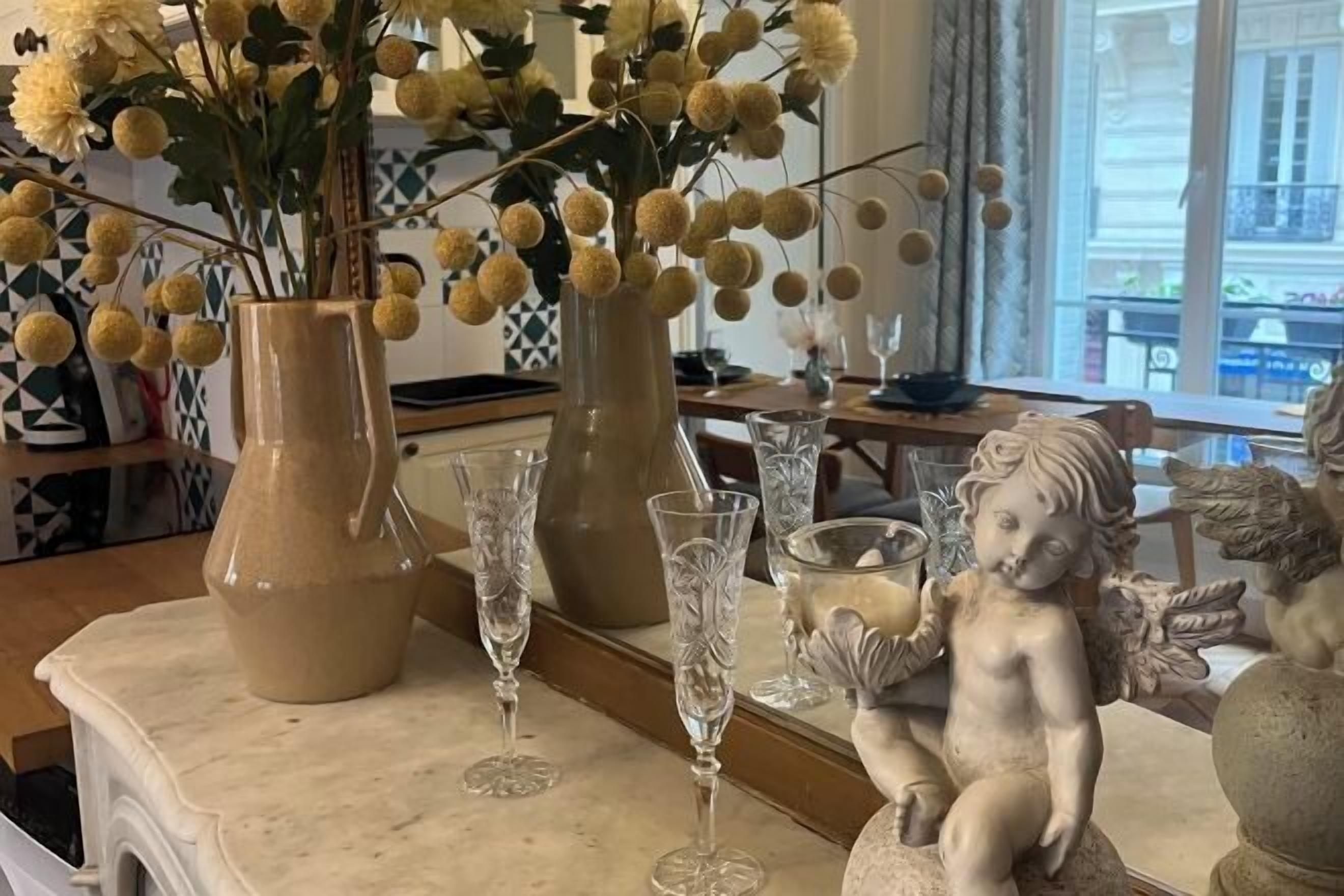 บริเวณภายนอก