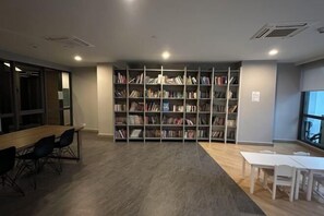 Interior - Datum Jelatek Superb Suite KL By LH (Ampang)