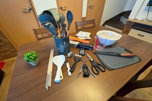 Room - Newly opened! Private rentals available for up to 12 people! Osaka 1 station 3 minutes! Free Wifi (Osaka)