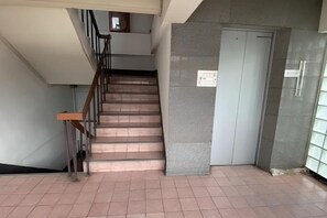 Imagem sem classificação, 4 de 5, botão