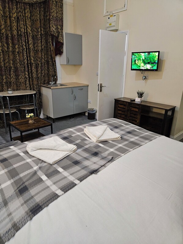 デラックス スタジオ | リビング エリア