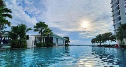 Pool View Air-Con Studio @Tiara Imperio Bangi
