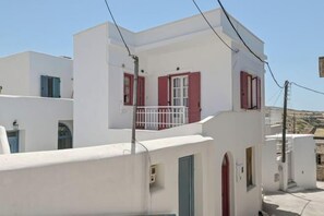 Exterior - Akakia Residence (Naxos)