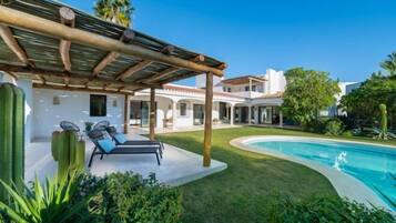 Piscina al aire libre
