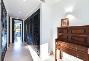 Room - All About Villa Jori (Marbella)