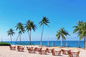 Exterior - Nhà Nguyên Căn Costis 5 Phòng Ngủ (Phu Quoc Island)