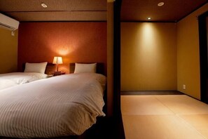 Room - Kyoya Nobuhiro Rakuchu (Kyoto)