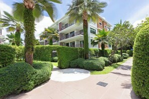 Garden - Rawai Beach Pool Condotel (Phuket)