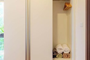 Room - Rawai Beach Pool Condotel (Phuket)