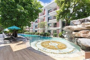 Alberca al aire libre