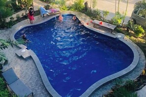 Alberca al aire libre