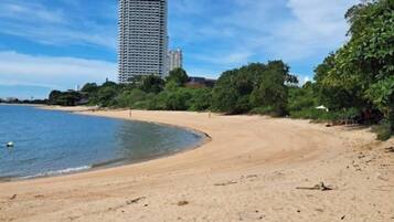 Privat strand i nærheten