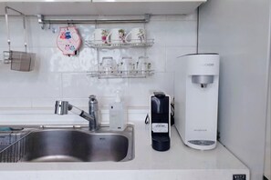Unclassified image, 4 of 22, button - jeni's house (Seoul)