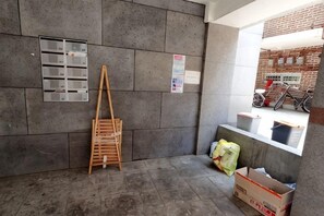Unclassified image, 5 of 22, button - jeni's house (Seoul)