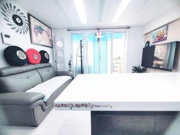 Interior - jeni's house (Seoul)