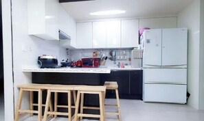 Private kitchen - jeni's house (Seoul)