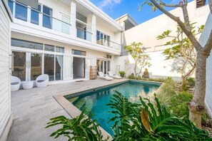 Unclassified image, 5 of 27, button - Villa Casa Antonio (Bali)