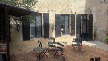 Restauration extérieure