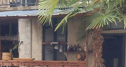 Charming 1-bedroom bed & breakfast in Limoux