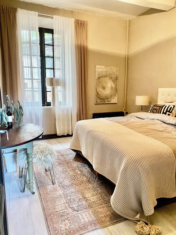 1 sovrum, strykjärn/strykbräda, gratis wi-fi och sängkläder