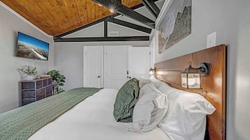 4 slaapkamers, een bureau, wifi, beddengoed