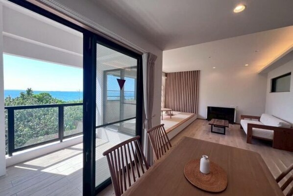 Room - LAGUNA OKINAWA Beachfront YAKA (Kin)