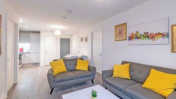 Familieleilighet, 2 soverom, ikke-røyk | Oppholdsområde