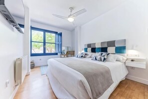 Cots/infant beds - Villa Lucentum (Alicante)