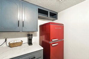 Interior - Radford Collection Seven: Abilene Heights (Abilene)