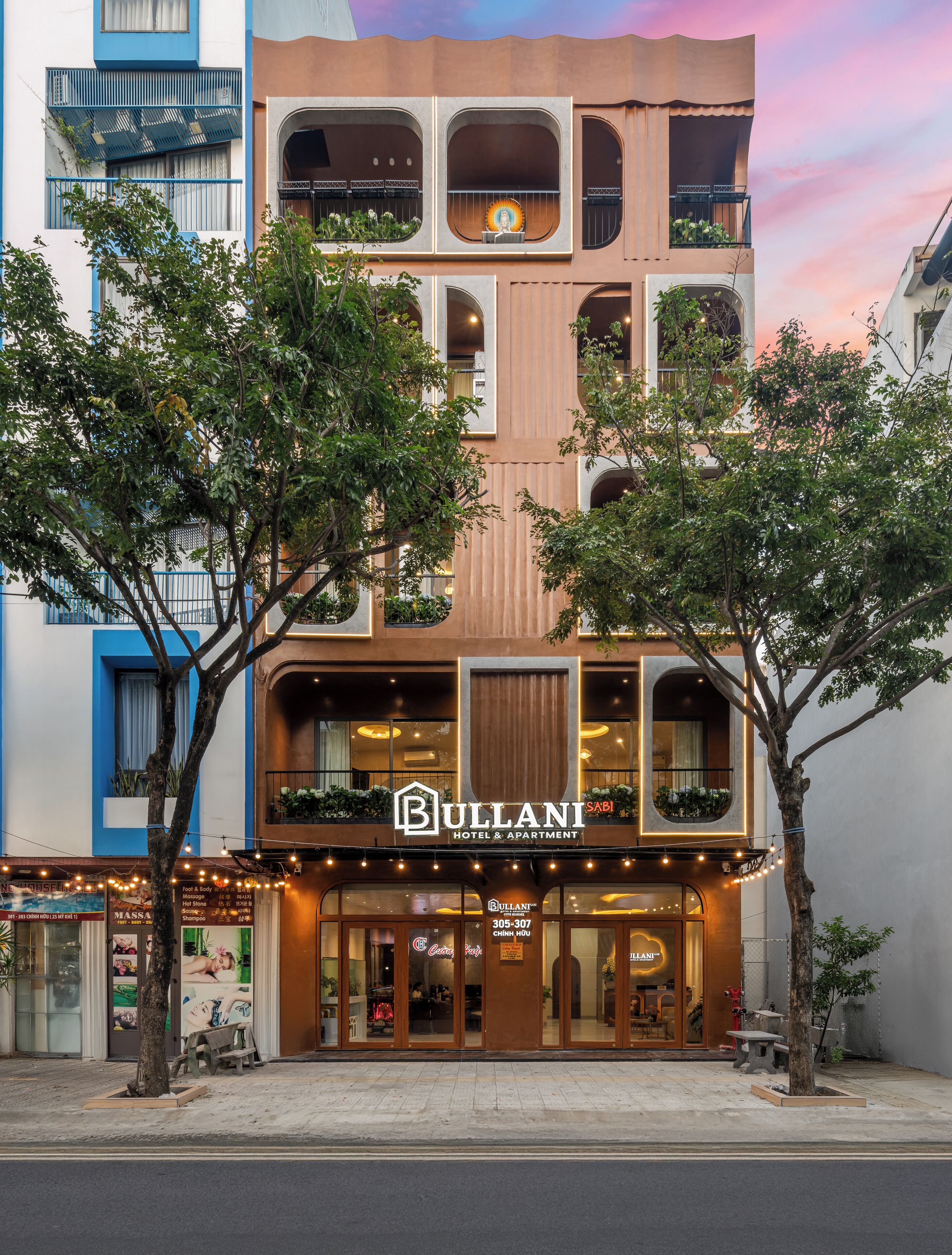 Fachada de la propiedad