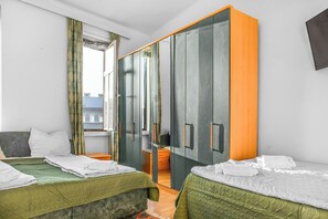 Interior - Charming 2BR Apt in Prime Location (Vienna)