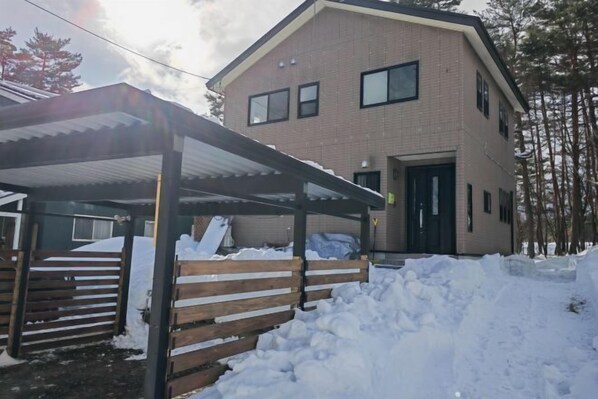 Exterior - house toradachi (Hakuba)