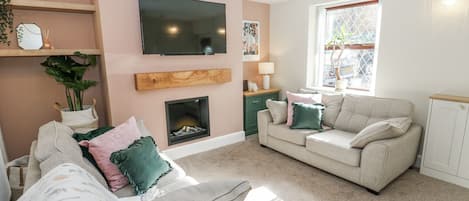 บริเวณนั่งเล่น