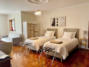 Desk, free WiFi, bed sheets