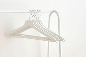 Room - Hongik University Station 8min/Bedroom 3/Bed 4/Parking Available [Vanilla House] (Seoul)