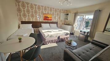 Studio Superior | Area keluarga