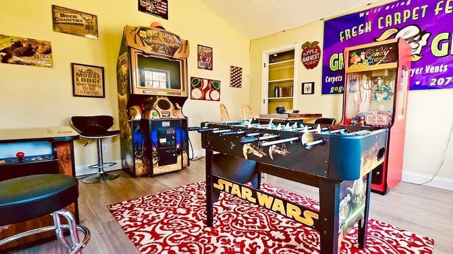 Pine Tree Trail Lodge