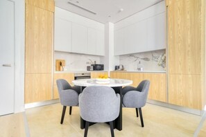 Room - Stella Stays Heavenly 1Bdr Barari (Dubai)