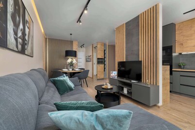 Air-conditioned Apartment | Parking, Balcony and Workspace