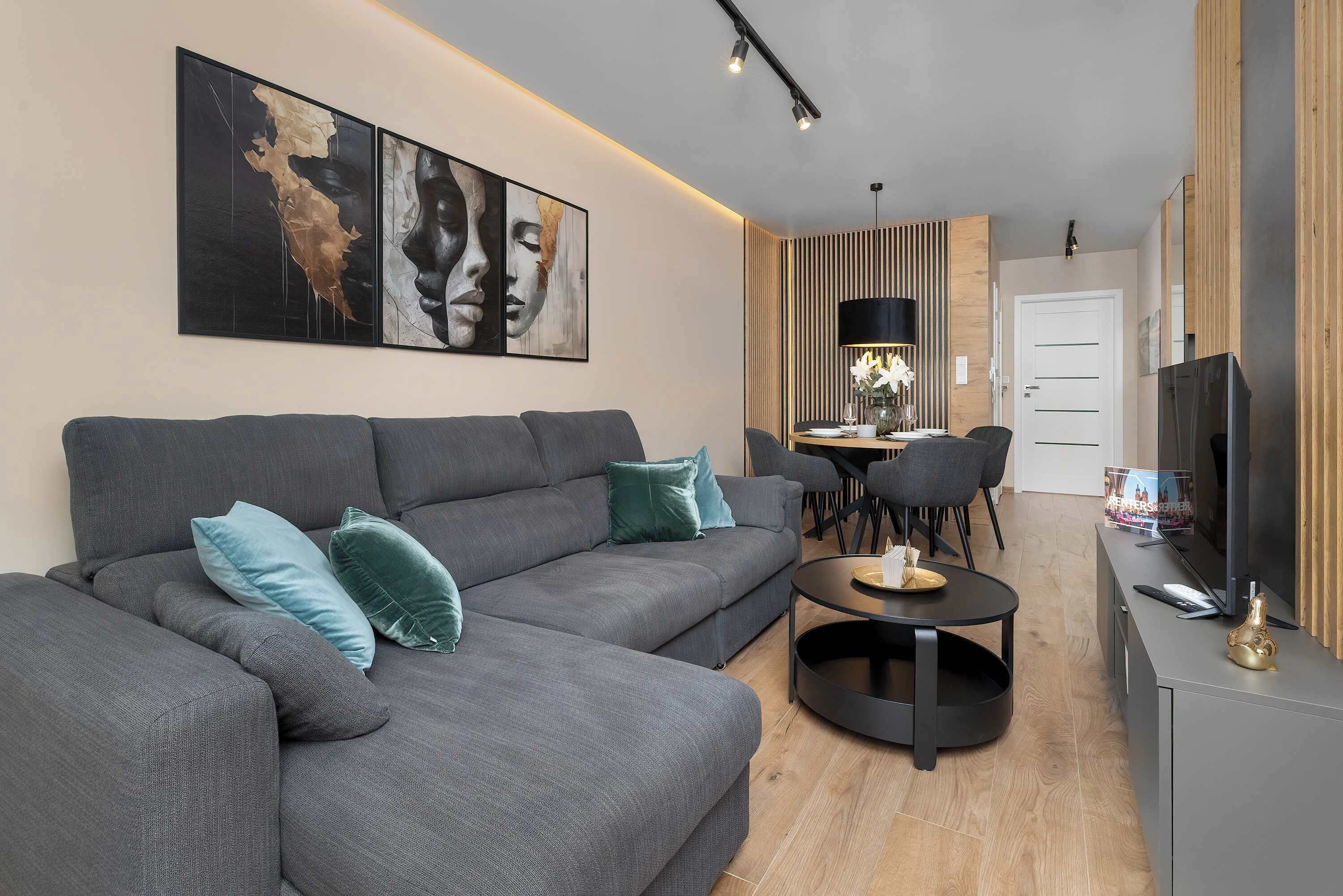 Televisie en een kantoor