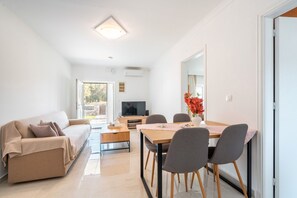 Dining - Apartment 'Absinthia Fanes 2' with Mountain View, Wi-Fi and Air Conditioning (Rhodes)