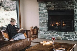Cribs/infant beds - Isolation Bay (Lake Tekapo)