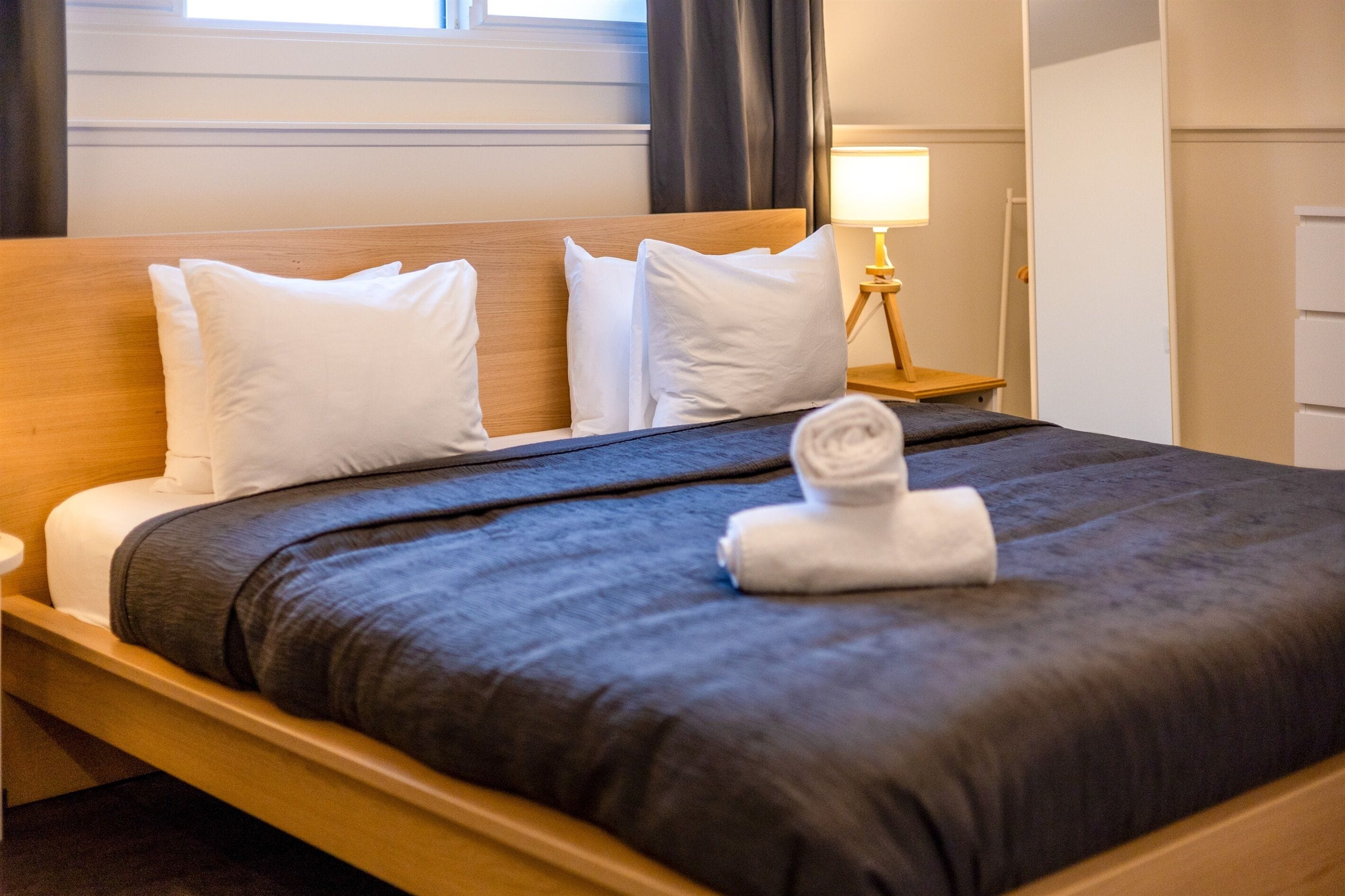 2 habitaciones, escritorio, cuna de viaje y wifi gratis 