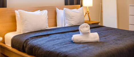 2 habitaciones, escritorio, cuna de viaje y wifi gratis