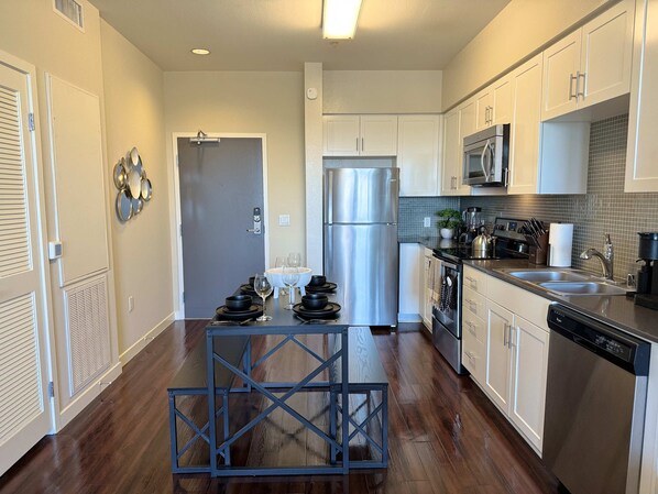 Apartment, Accessible | 1 bedroom, Internet